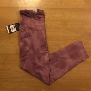 Champion high rise athletic legging crop